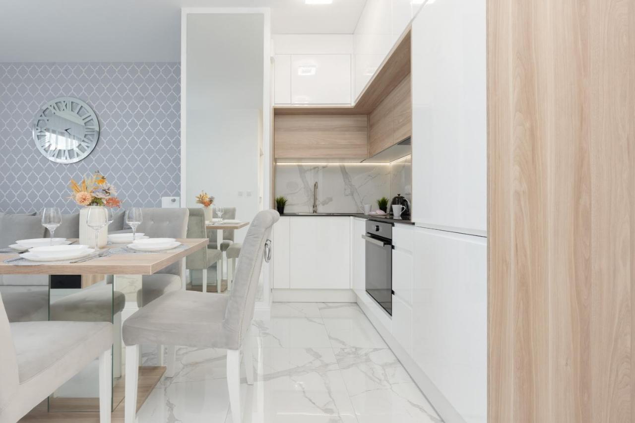 Cosy Apartment On Wola Goleszowska By Noclegi Renters Βαρσοβία Εξωτερικό φωτογραφία